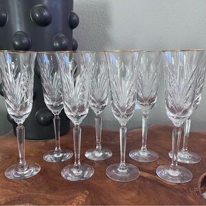 Set of 8 Lenox branded crystal champagne flutes 🥂